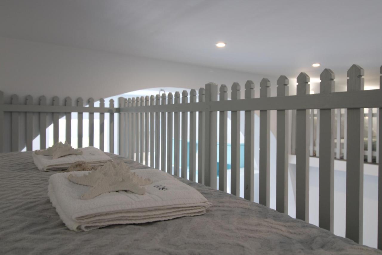 1870 House 1&2 Apartment Plaka  Luaran gambar