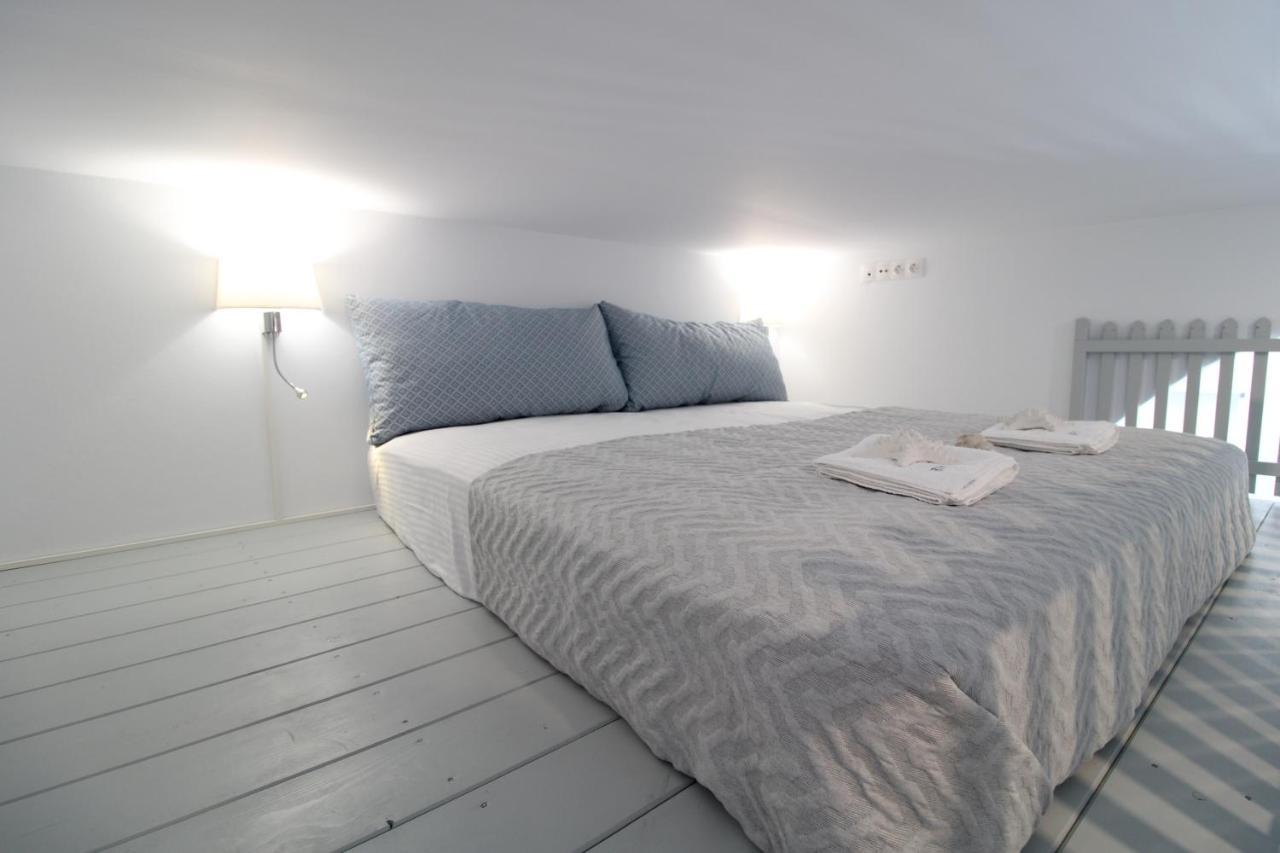 1870 House 1&2 Apartment Plaka  Luaran gambar