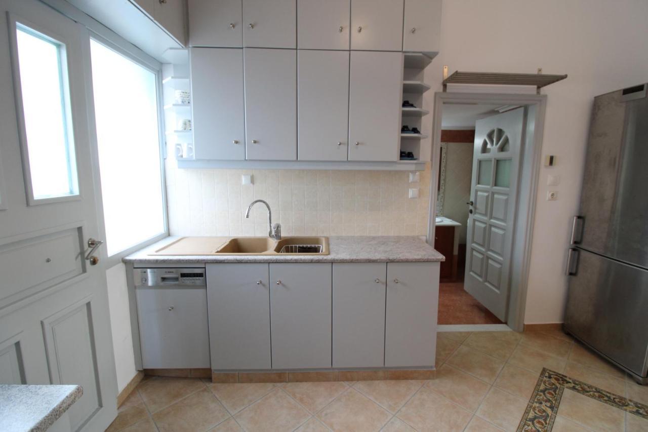 1870 House 1&2 Apartment Plaka  Luaran gambar