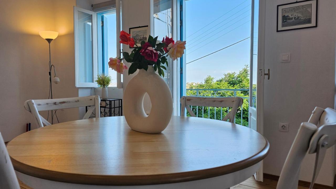 1870 House 1&2 Apartment Plaka  Luaran gambar